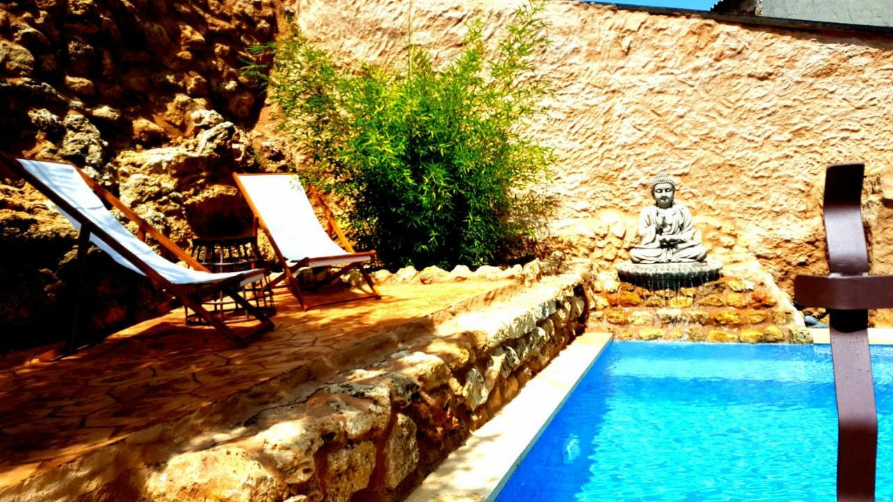 Casas Rurales Almoguer Frailes Exterior photo
